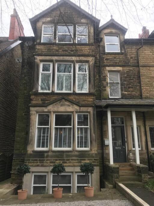 Dragon Parade Apartment Harrogate Kültér fotó
