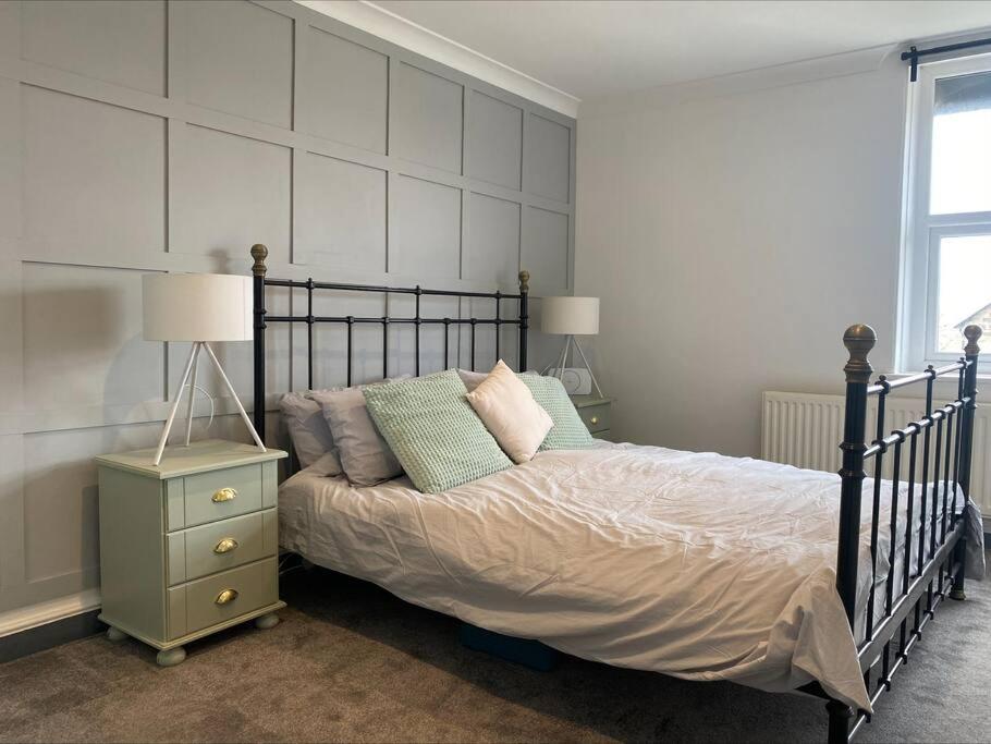 Dragon Parade Apartment Harrogate Kültér fotó
